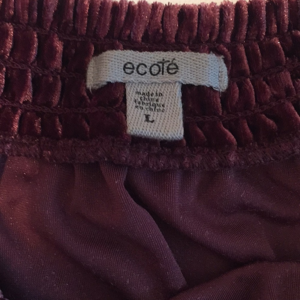Ecote Smock Waisted Pull On Burgundy Velvet Skirt - Picture 3 of 3